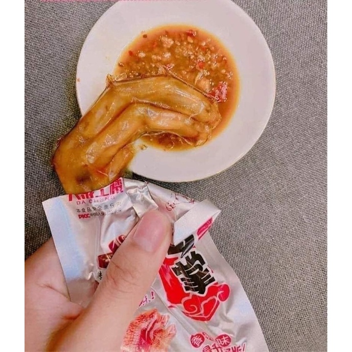 Chân Vịt Tứ Xuyên Ăn Liền Vừa Ngon Vừa Rẻ  31.8gr/chiếc