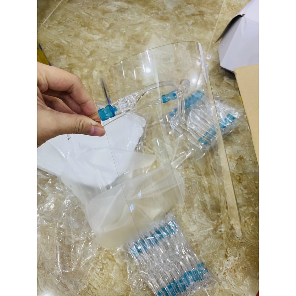 TẤM CHE MẶT CHỐNG GIỌT BẮN CHỐNG DỊCH TRONG SUỐT