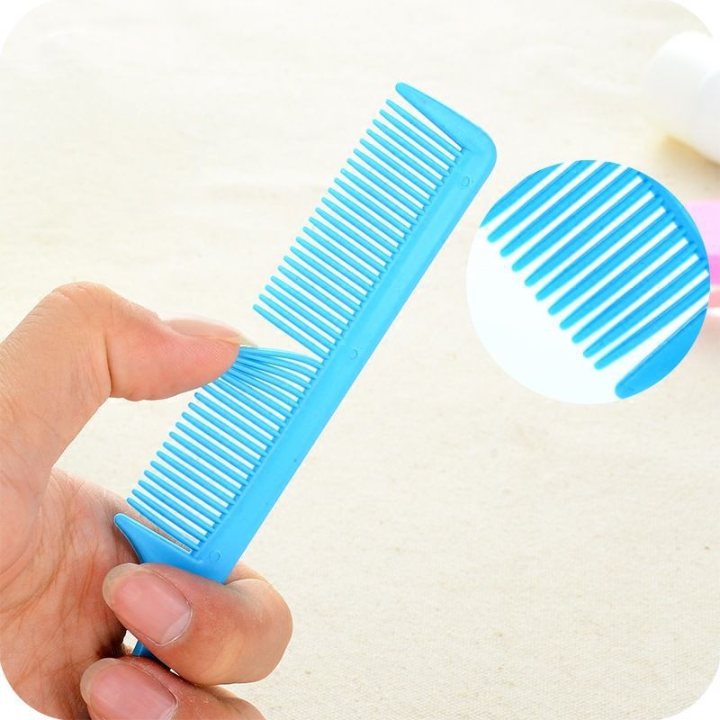 Lược đầu nhọn lược rẽ ngôi tạo kiểu dáng cho mái tóc (1 Cây)