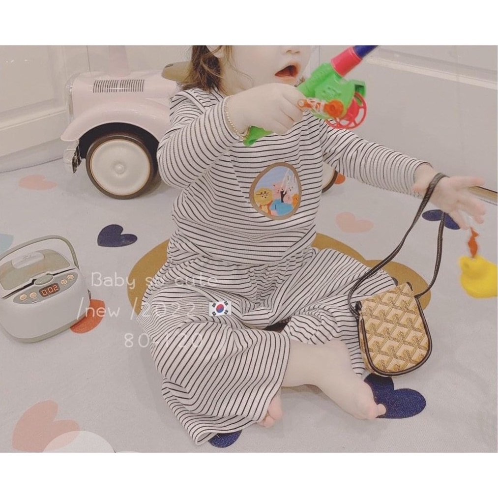 Bộ bé gái kẻ sọc ngang dài tay quần xuông ống rộng cạp chun 8-32kg XHN1040