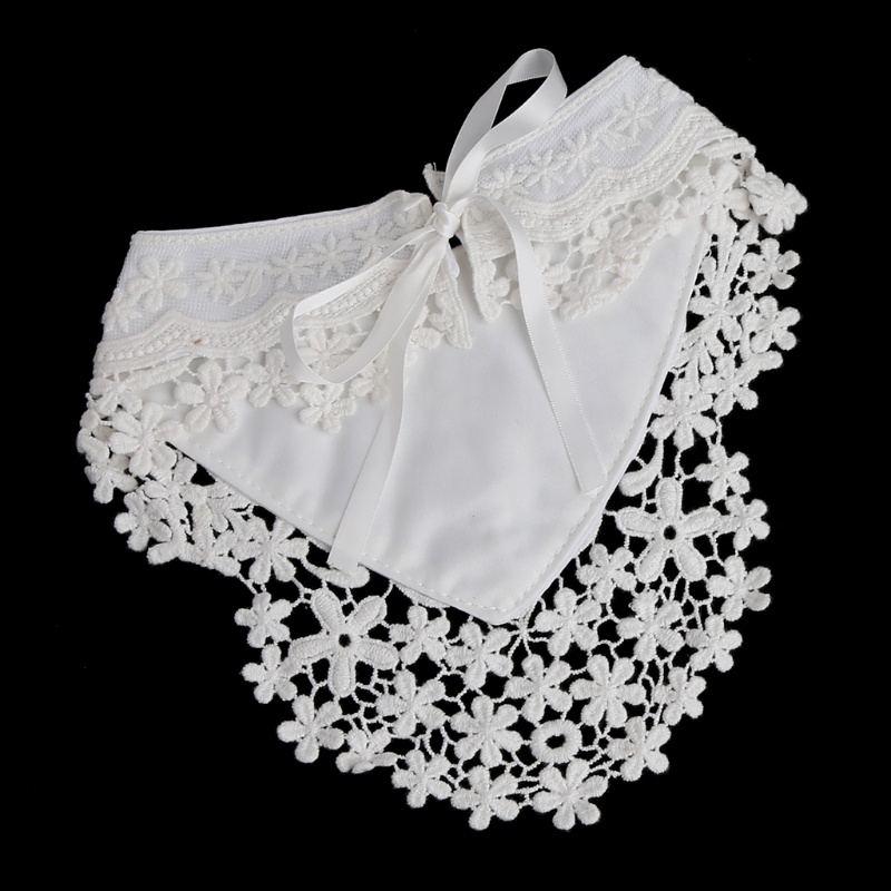 Yếm Ăn Hình Tam Giác Phối Ren Chống Thấm Nước Dành Cho Bé