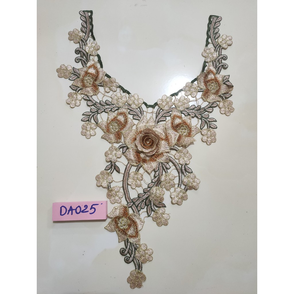 cổ thêu kết áo xinh xắn