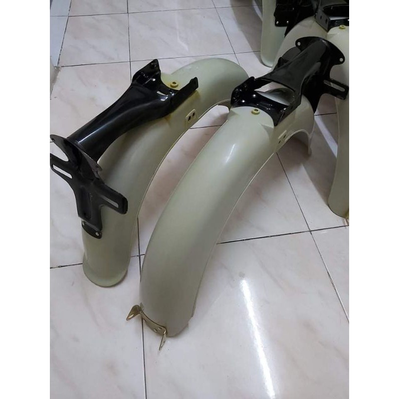 Dè nhựa 67 tạo màu giả zin