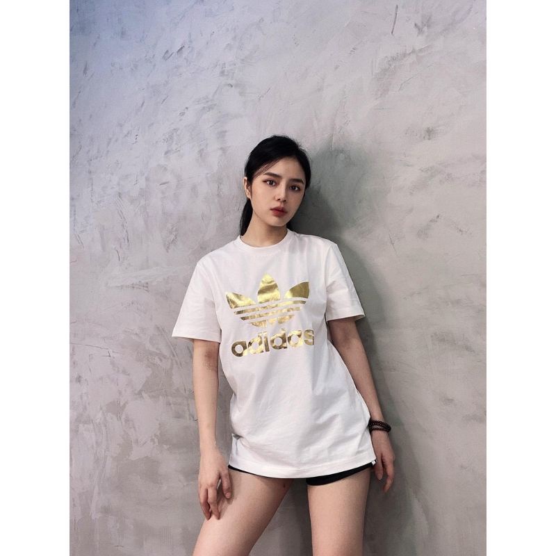 Áo Thun Unisex Nam Nữ In Hoạ Tiết Chữ Adidas Logo Tròn In Nhũ Vàng Chất Vải Cotton Thoáng Mát Thấm Hút Mồ Hôi TaTo