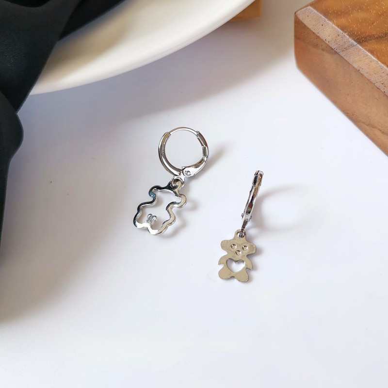 Khuyên Tai Kim Loại Hình Gấu Dễ Thương Sáng Tạo