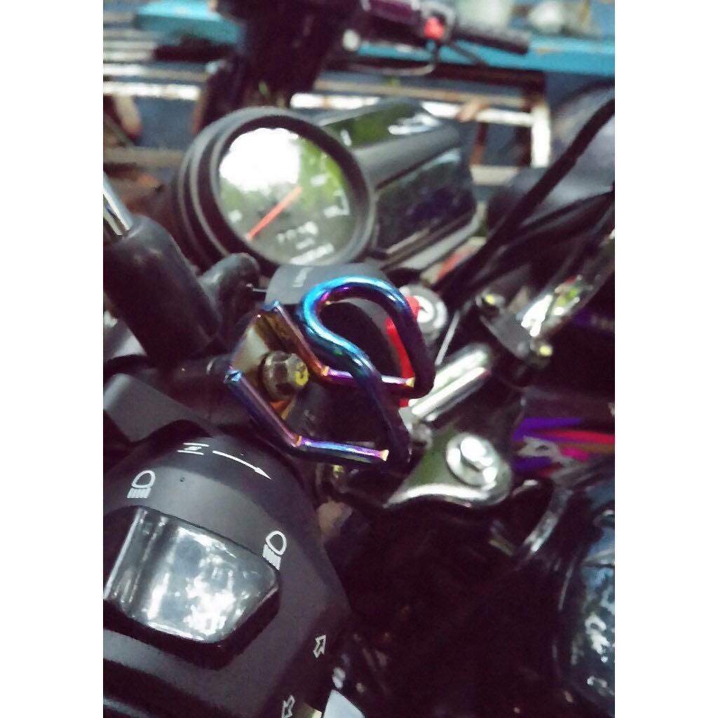 Móc treo đồ xe máy - Móc treo 7 màu - Móc treo đồ titan