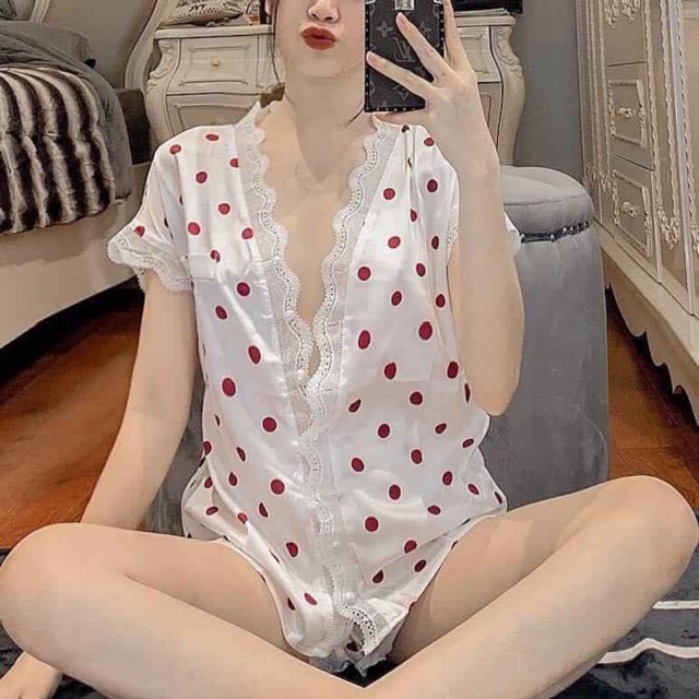 Đồ ngủ lụa