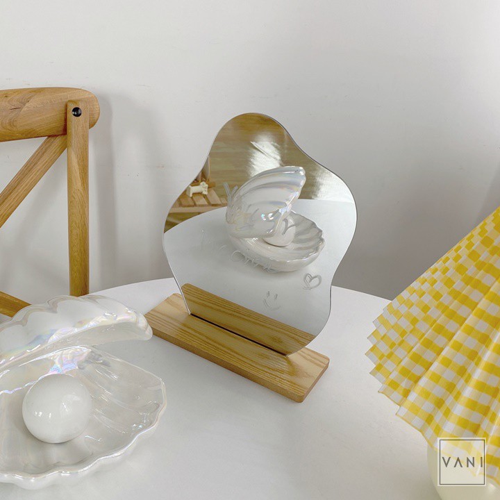 Gương Đế Gỗ Hình Trừu Tượng Decor Phòng Ngủ, Nhà Cửa - Vani Store