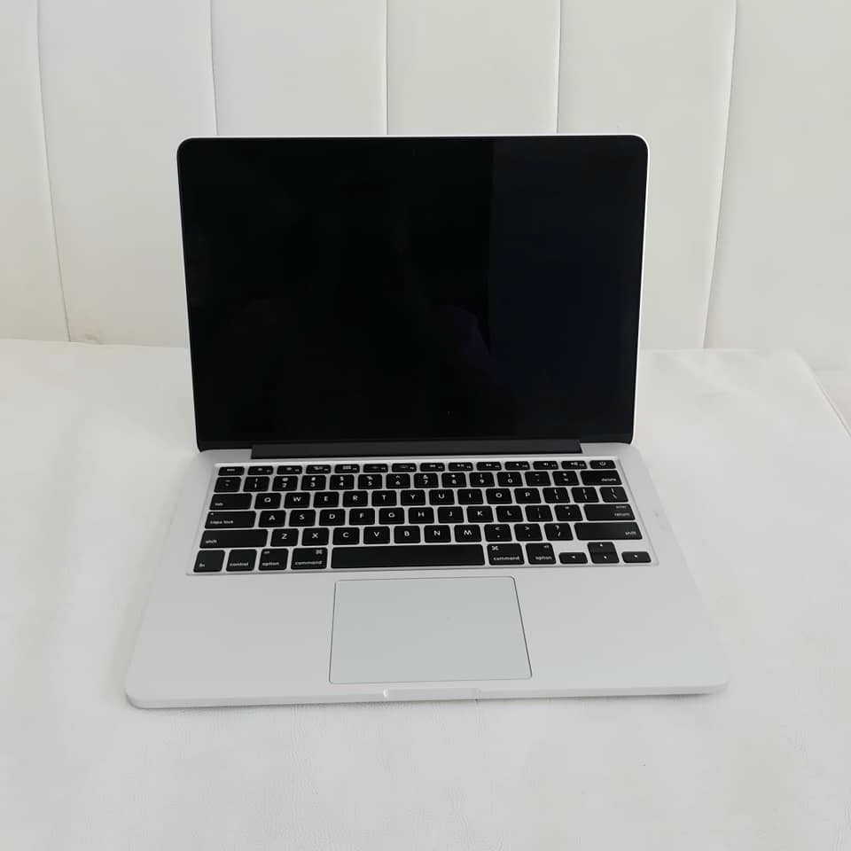 (HÀNG HOT), MACBOOK PRO MF840 2015 I5 2.7GHZ/ RAM 8GB/ SSD 256GB/ 13.3INCH RETINA 2K (bảo hành 6 tháng)