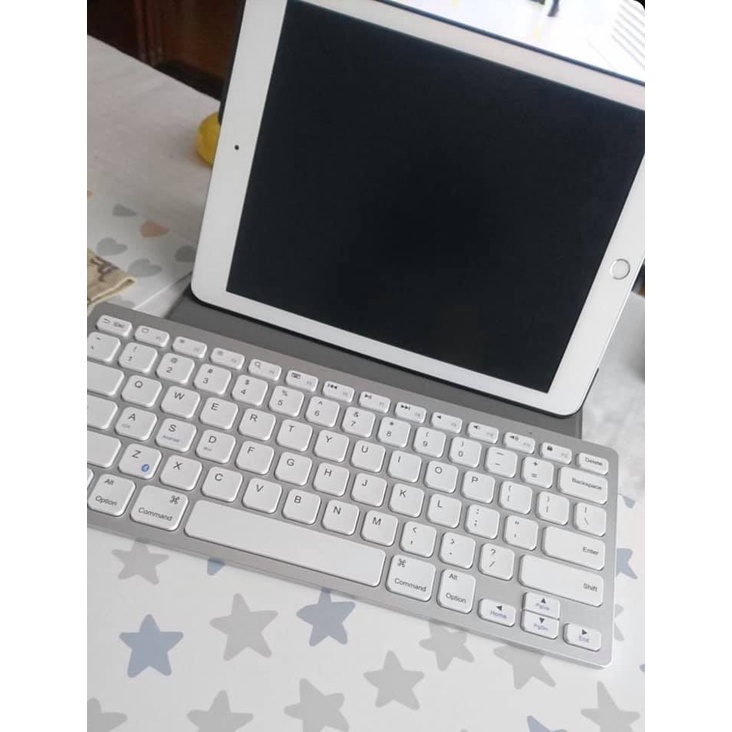 SALE UP TO 50%  Bàn phím không dây Bluetooth - Anker Ultra Slim Nhật