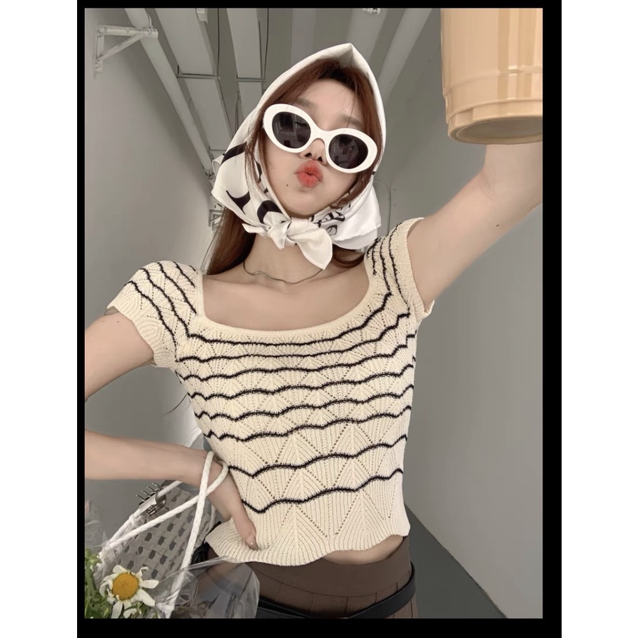 Set áo váy len mỏng viền họa tiết sóng đôi bạn thân