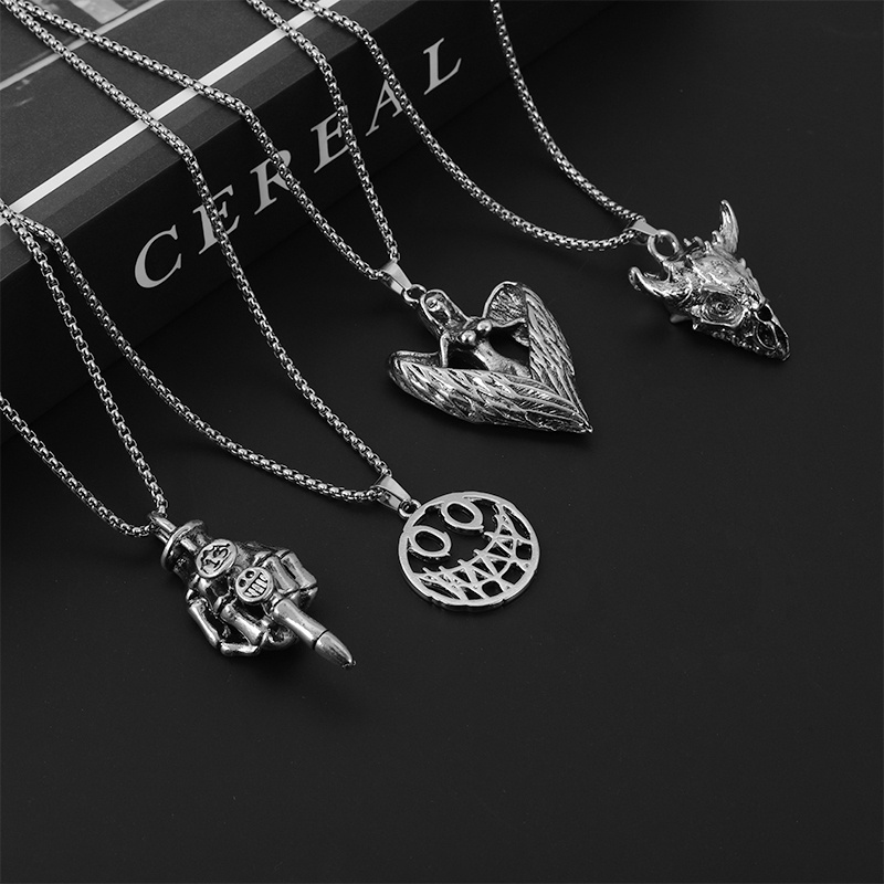 Vòng cổ Mặt Đầu Lâu Rô Bốt Phong Cách Âu Mỹ Vui Nhộn