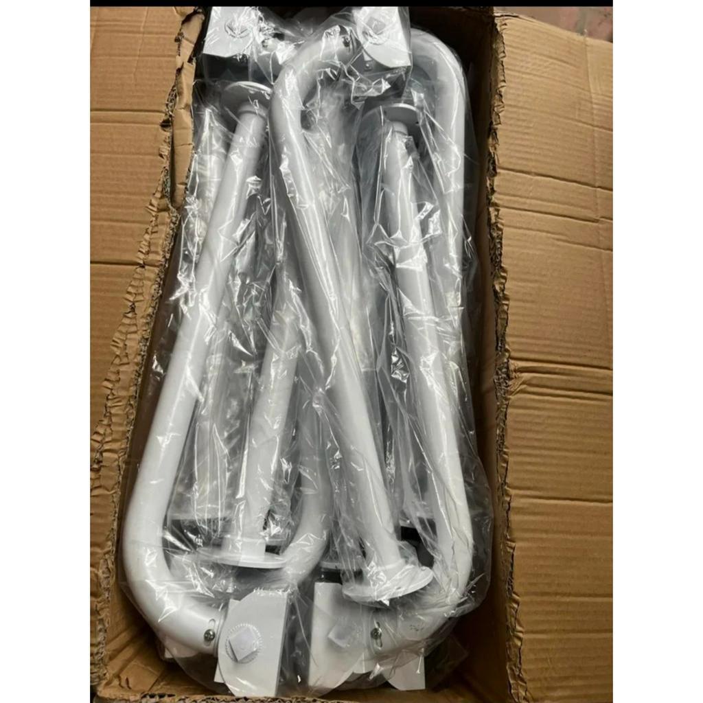 Chân đế cong bắt camera