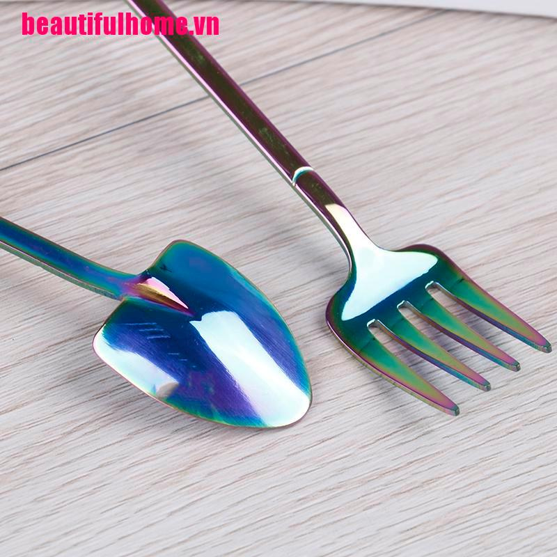 1 Xẻng Xúc Đất Nhiều Màu Sắc