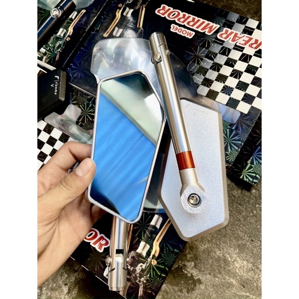 Kính gương chiếu Hậu Xéo iphone Rizoma Loại 1