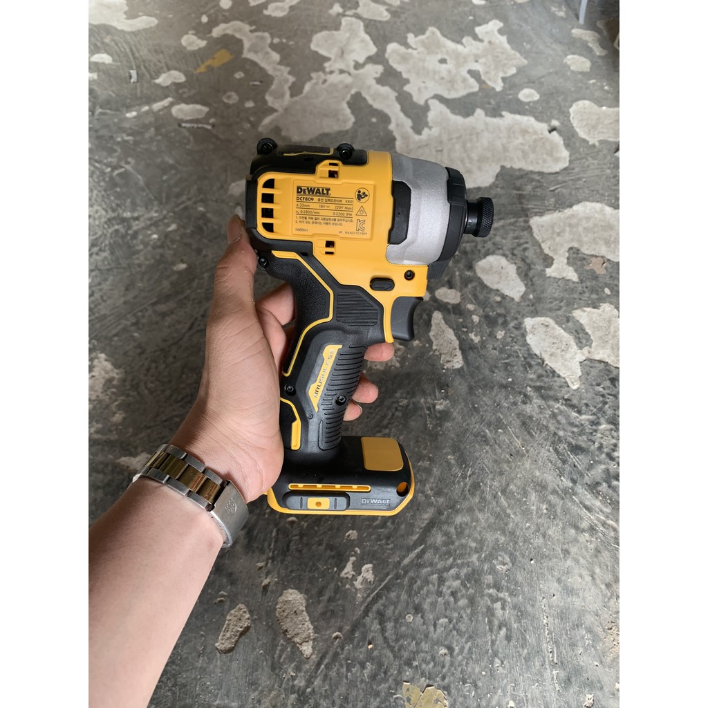 Máy bắt vít Dewalt DCF809 - Điện Máy Tiến Đạt