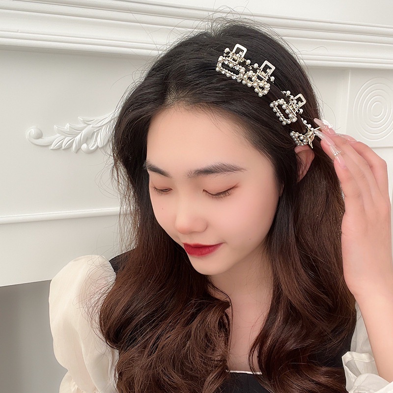 Kẹp TóC KèM HạT NgọC Trai BằNg Kim LoạI