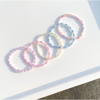 Vòng tay hạt cườm handmade đơn giản màu pastel