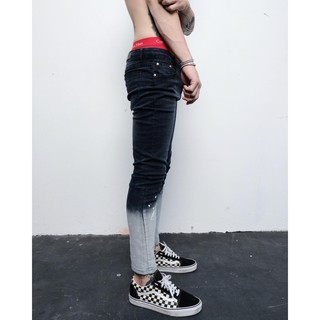 Quần ZOMBIE® Bleached Hem Zips In Black