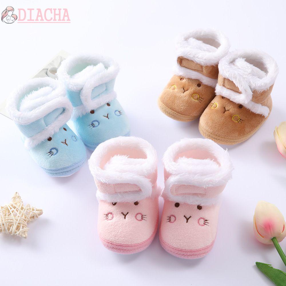 Giày bốt lót nhung mềm giữ ấm chống trượt in hình gấu hoạt hình xinh xắn cho bé sơ sinh