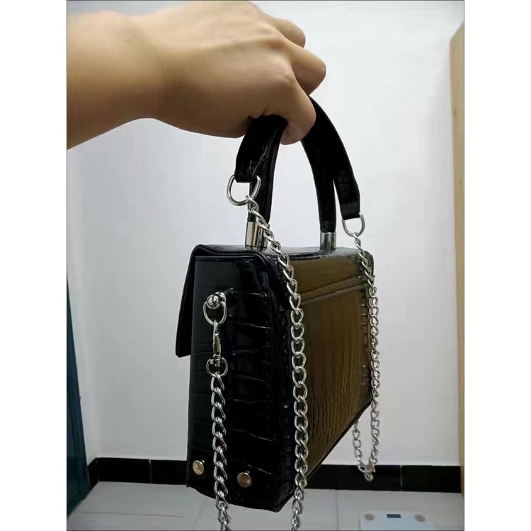 Túi Đeo Chéo Hình Vuông Nhỏ Họa Tiết Da Cá Sấu Thời Trang 2022ZARA Cao Cấp