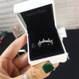 Nhẫn vương miện