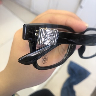 Kính CHROME HEARTS hàng đẹp