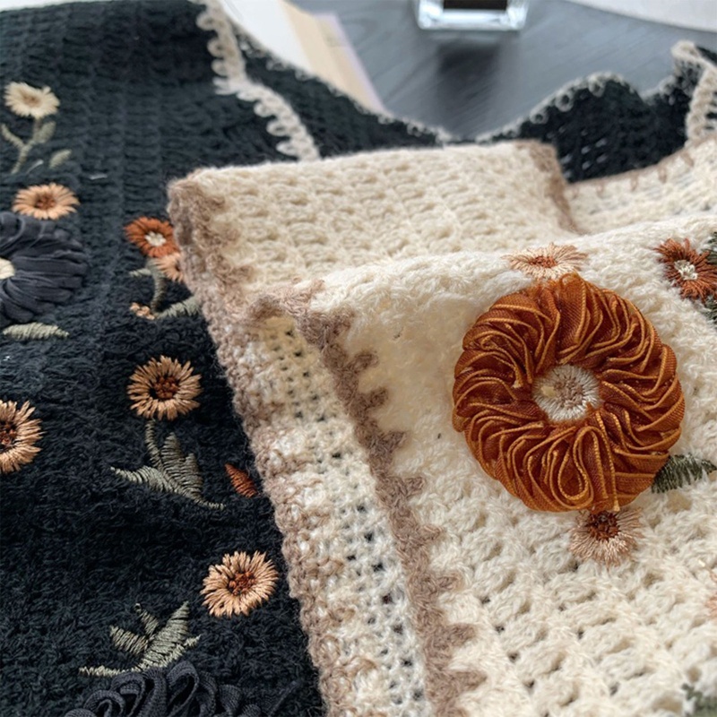 Áo Cardigan Dệt Kim Không Tay Cổ Chữ V Thêu Họa Tiết Hoa Lá Phối Hàng Nút Thời Trang Mùa Xuân Cho Nữ