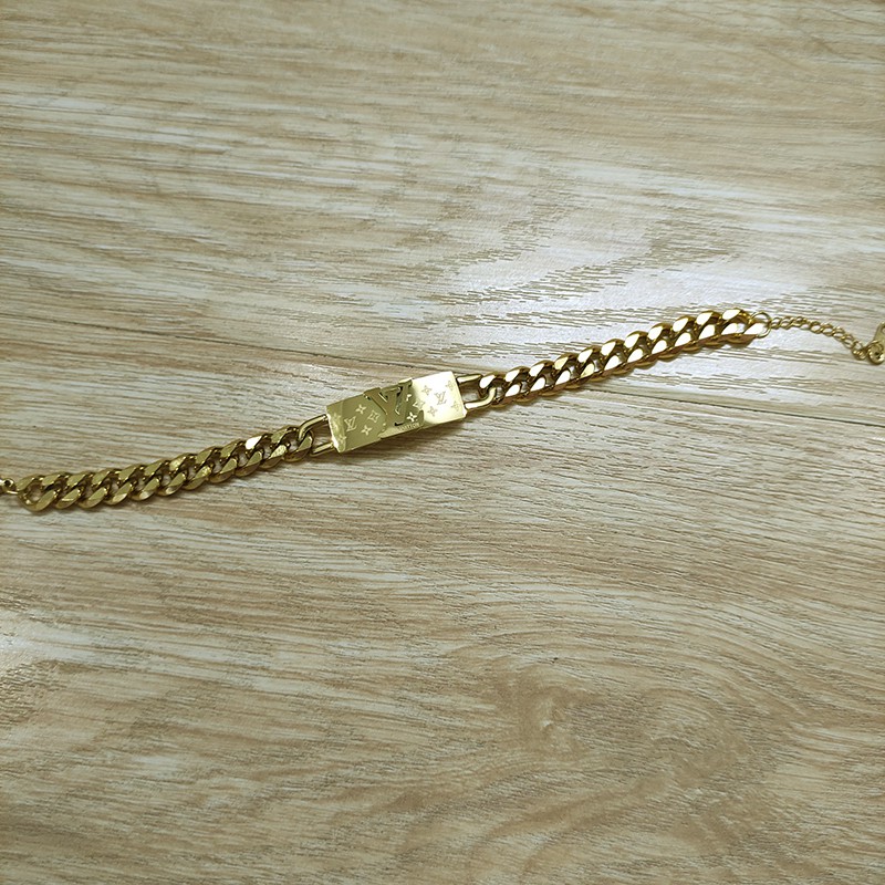 Lắc Tay Dây Xích Titan Ko Đen TT 3768