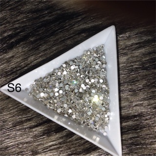 Đá crystal chân bạc, màu trắng, s3,4,5,8,10,12