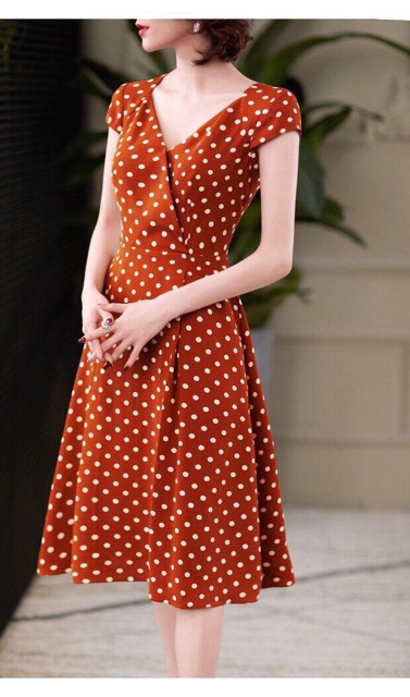Đầm xoè công sở lụa chấm bi cổ V TRIPBLE T DRESS -size M/L/XL (kèm ảnh/video thật) MS3MT
