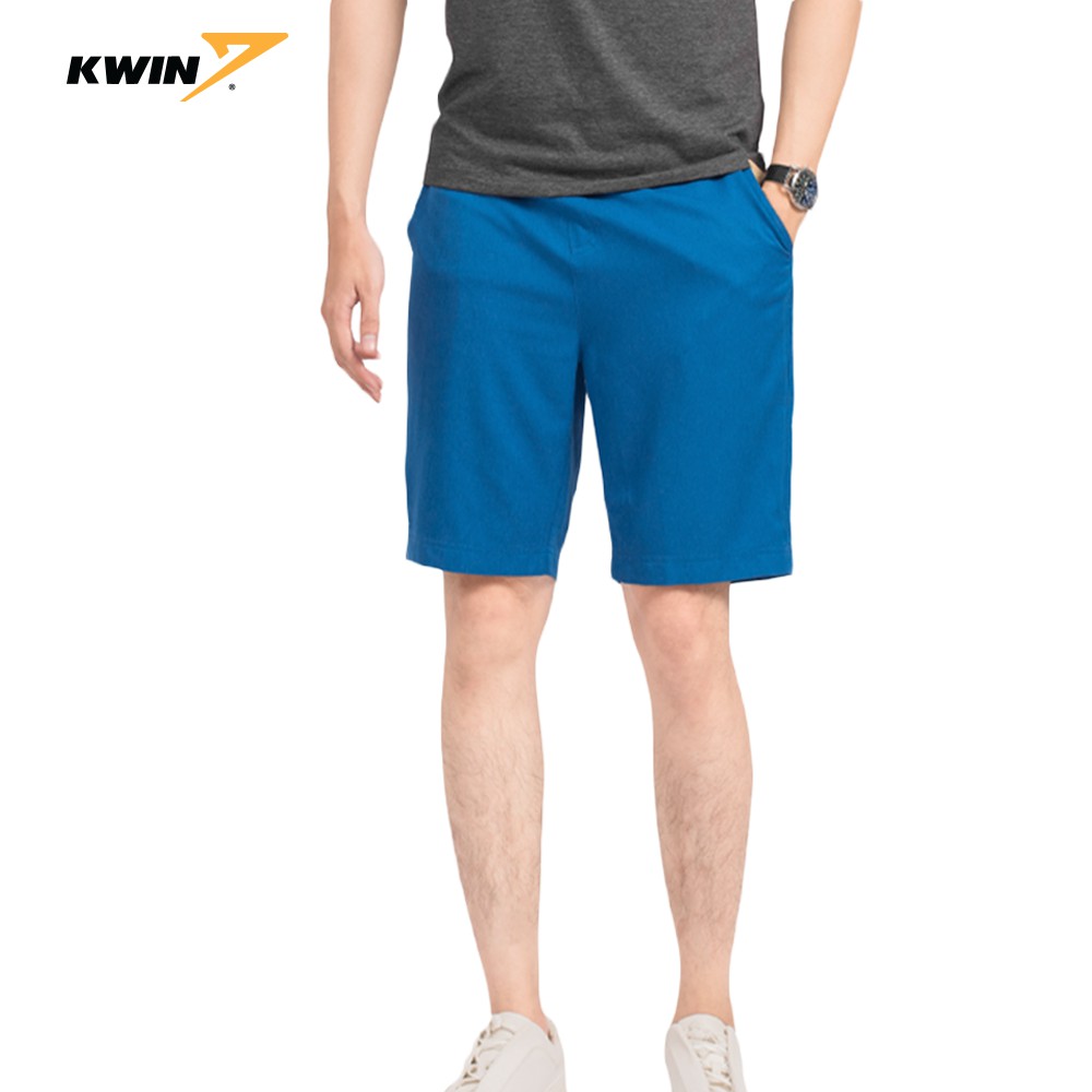 Quần short thể thao nam Kwin chống thấm nước nhẹ, cản gió và hạn chế bám bụi KSO016S9