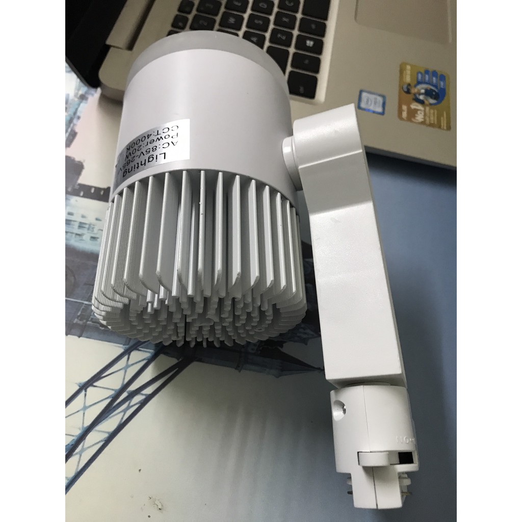 Đèn rọi cao cấp