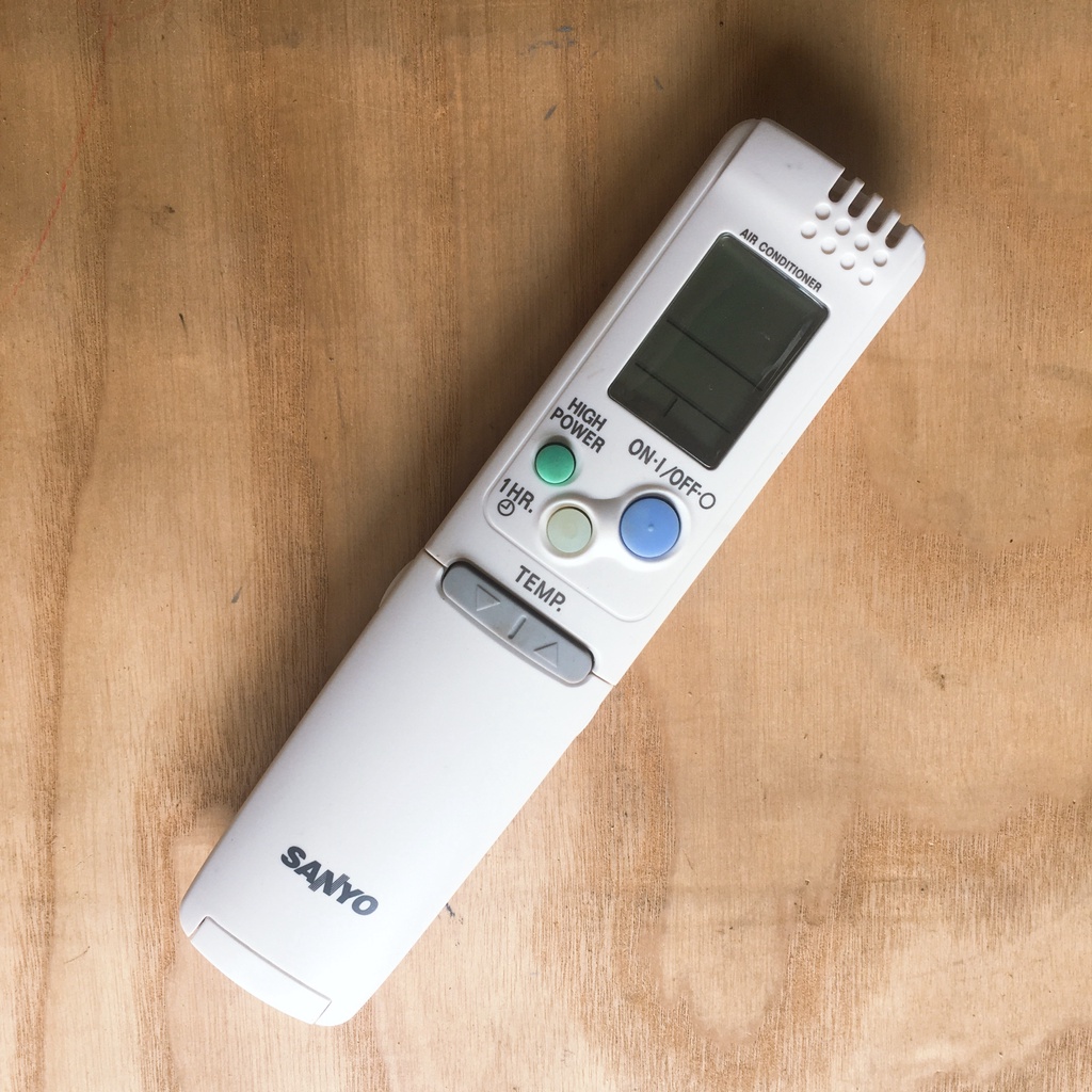 Remote máy lạnh Sanyo bánh mì [TẶNG KÈM PIN] Khiển remote điều hoà máy lạnh Sanyo