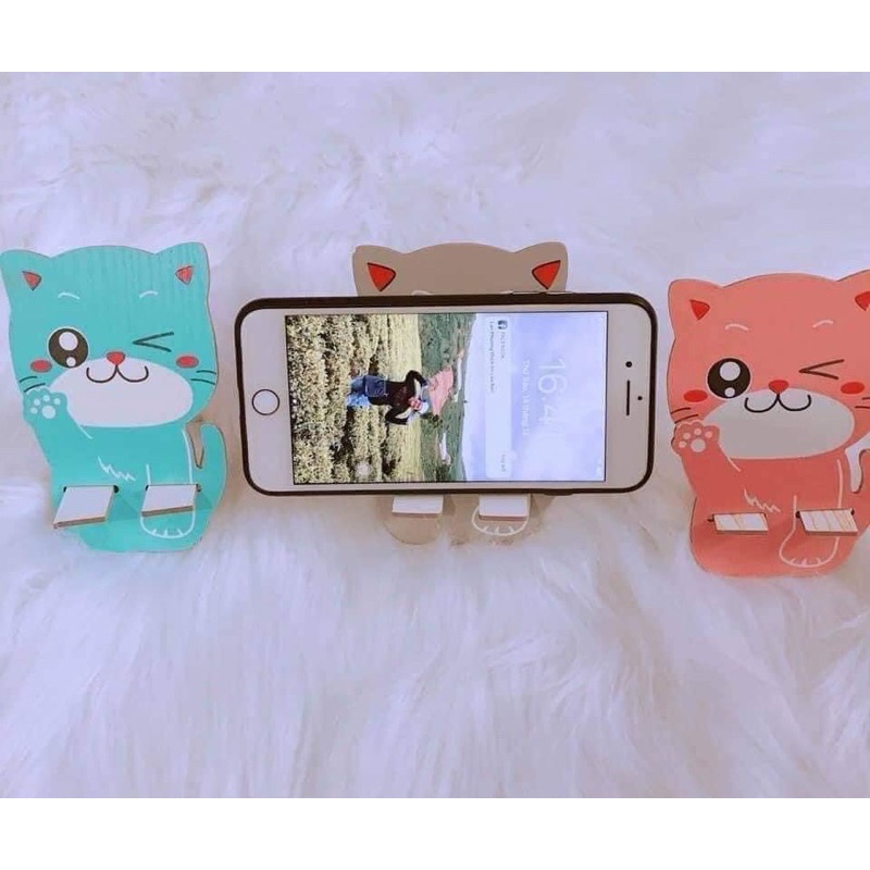 Giá kệ đỡ điện thoại ,kệ để điện thoại bằng gỗ hình cute