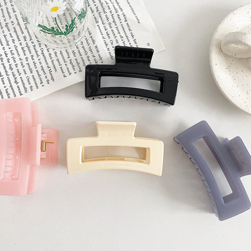 Kẹp tóc bằng acrylic thiết kế đơn giản thời trang