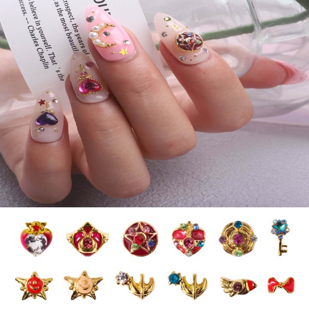 [Hàng mới về] Hộp phụ kiện trang trí móng tay bằng hợp kim hình thủy thủ mặt trăng sang trọng