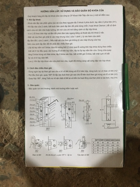 Bộ khoá cửa Việt Tiệp. 04922