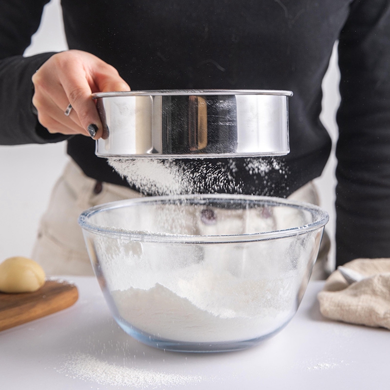 Rây bột cầm tay hình tròn bằng thép không gỉ chuyên dụng cho nhà bếp