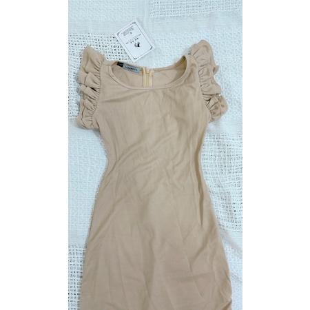 ❌❌PASS NEW ĐẦM BODY TAY BÈO NHỎ