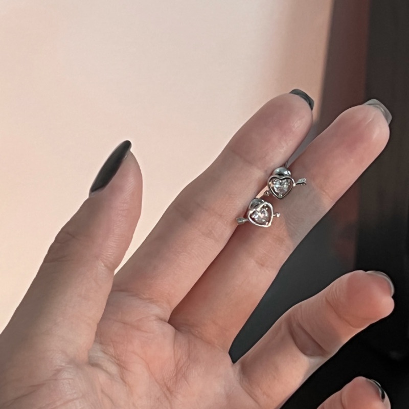 Khuyên Tai Hình Trái Tim Đơn Giản Phong Cách Hàn Quốc