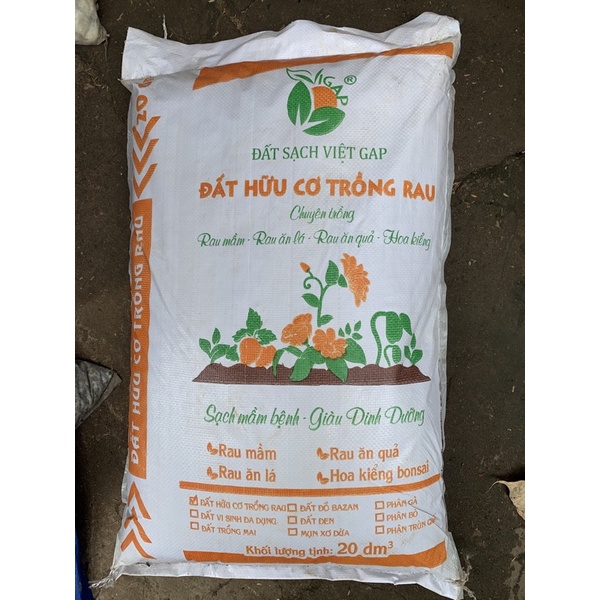 ĐẤT TRỒNG RAU vơi thành phần 20% ĐẤT THỊT - BAO 20dm3