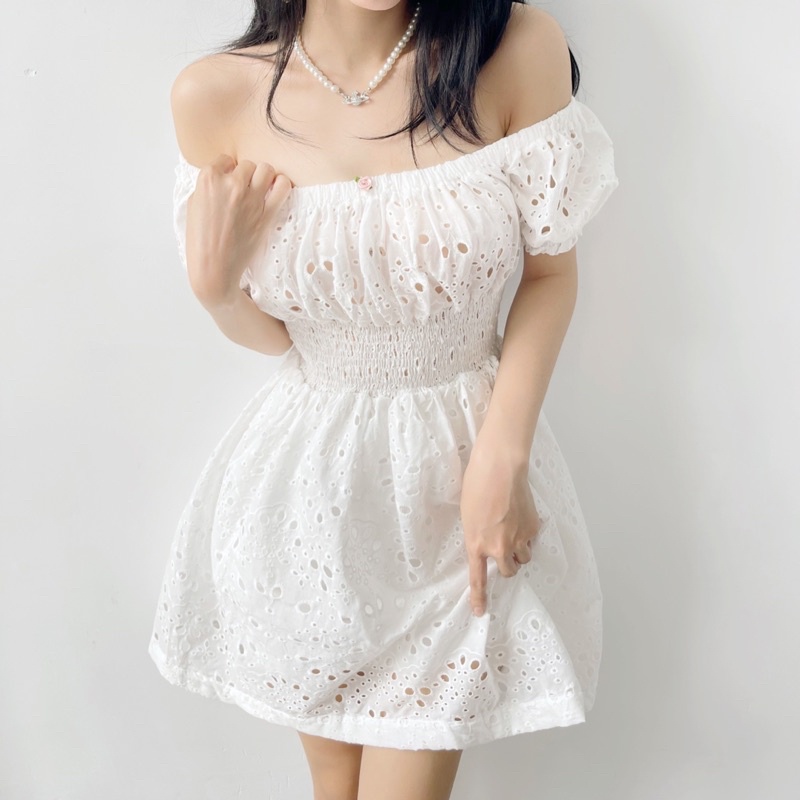 MilkTea Dress - Đầm gân tơ tằm dập thun eo tay phồng Cổ điển