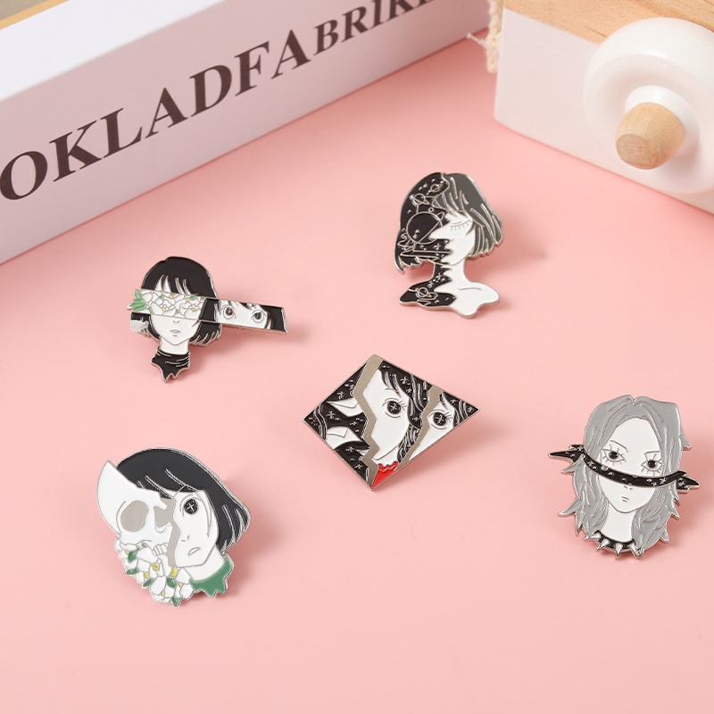 Ghim Cài Áo Họa Tiết Đầu Lâu Phong Cách Anime Độc Đáo