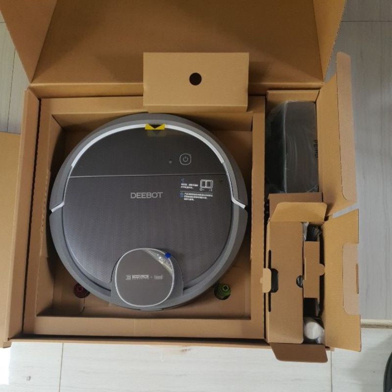 Robot hút bụi Ecovacs DN55 hàng B1 Siêu đẹp full Phụ Kiện