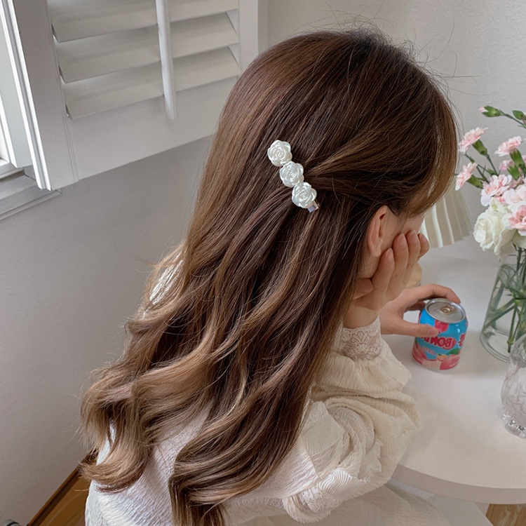 Kẹp Tóc Nhựa Hình Hoa Trắng Thời Trang Cho Nữ