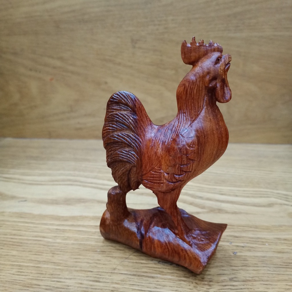 Tượng gà gỗ hương cao 12 cm