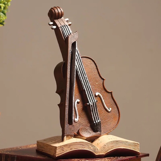 MÔ HÌNH CỔ ĐIỂN ĐỒNG HỒ VIOLON