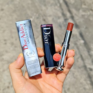 Son thỏi Dior Lacquer Stick Date T6 2022