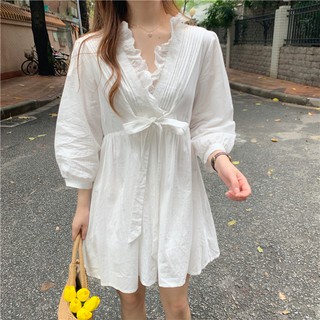 Đầm cổ V bèo đai eo